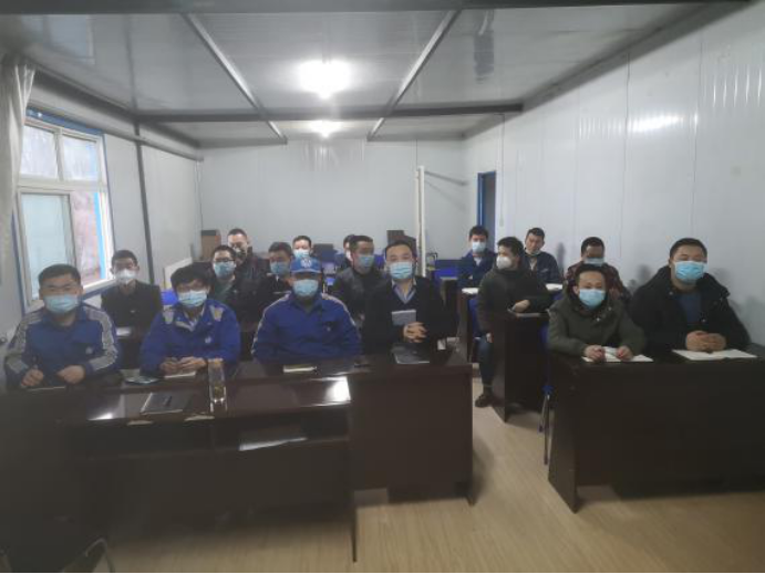 物產(chǎn)汽貿(mào)公司深入開(kāi)展“人員大培訓(xùn)、崗位大練兵、環(huán)境大整治”工作